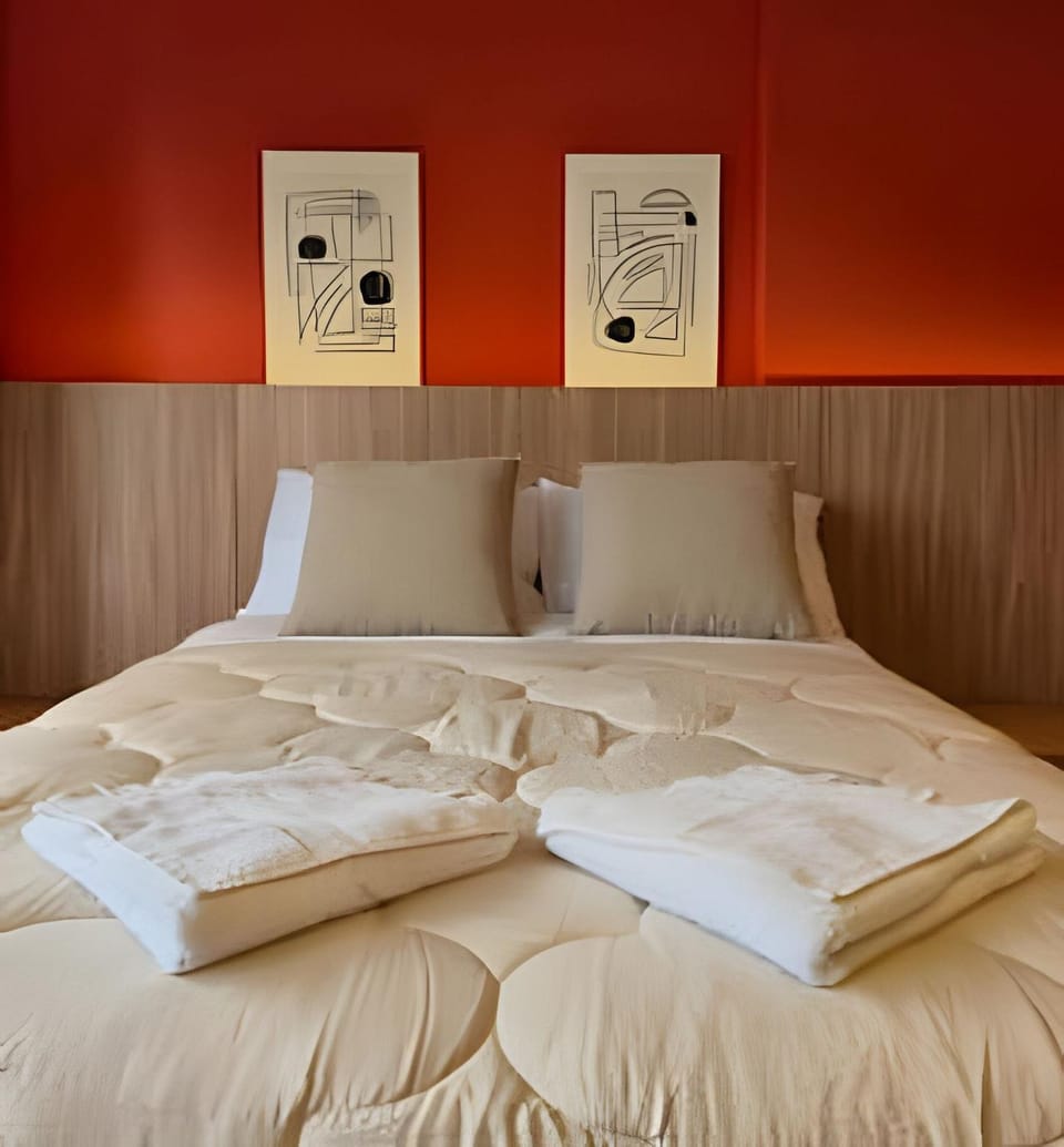 IncoMpArÁvEl Studio MoDeRno c/Sacada e Garagem Apartment in Curitiba