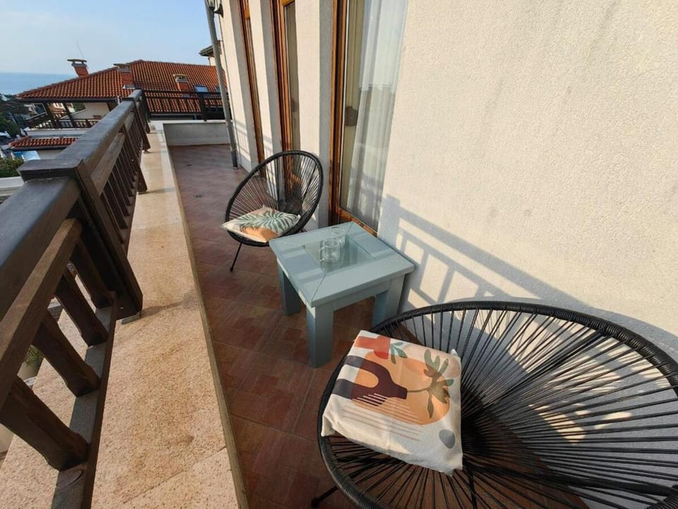 Sea view and more Apartment in Gabrovo, Bulgaria