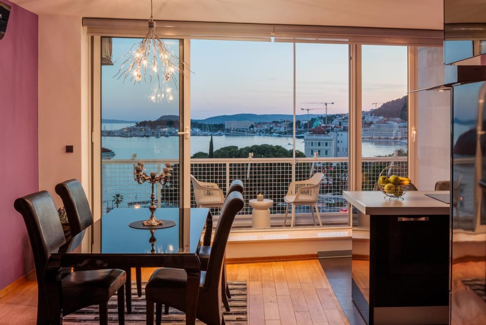 Center Lux View Apartment in Split