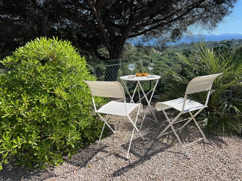 Garden, Balcony/Terrace, Sea view