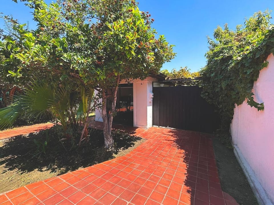 Garden view, Parking