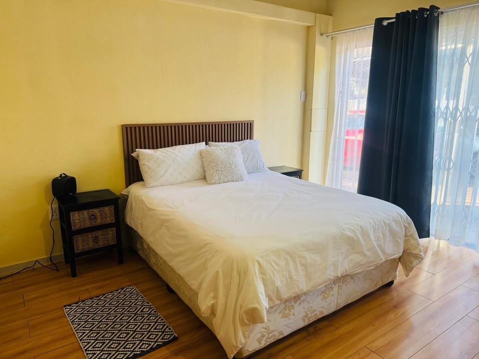 Garden Nest Guest House Bed and Breakfast in Gauteng