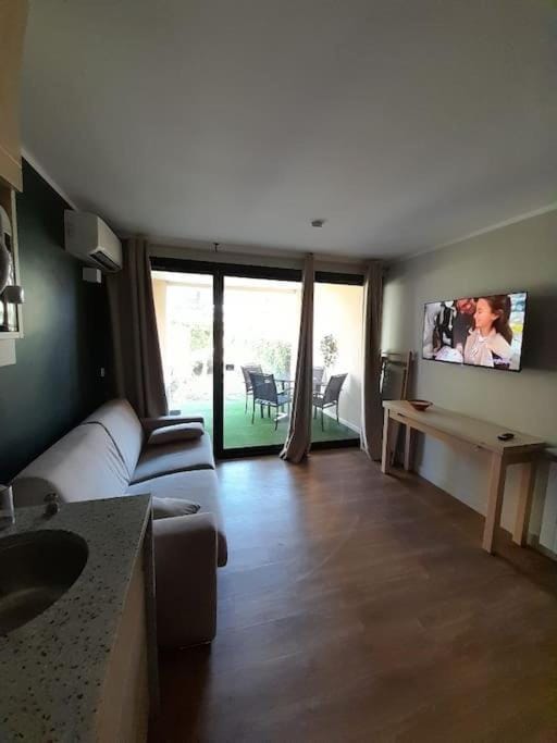 Vue Mer, Piscine de ouf Votre Oasis à Cannes Apartment in Cannes
