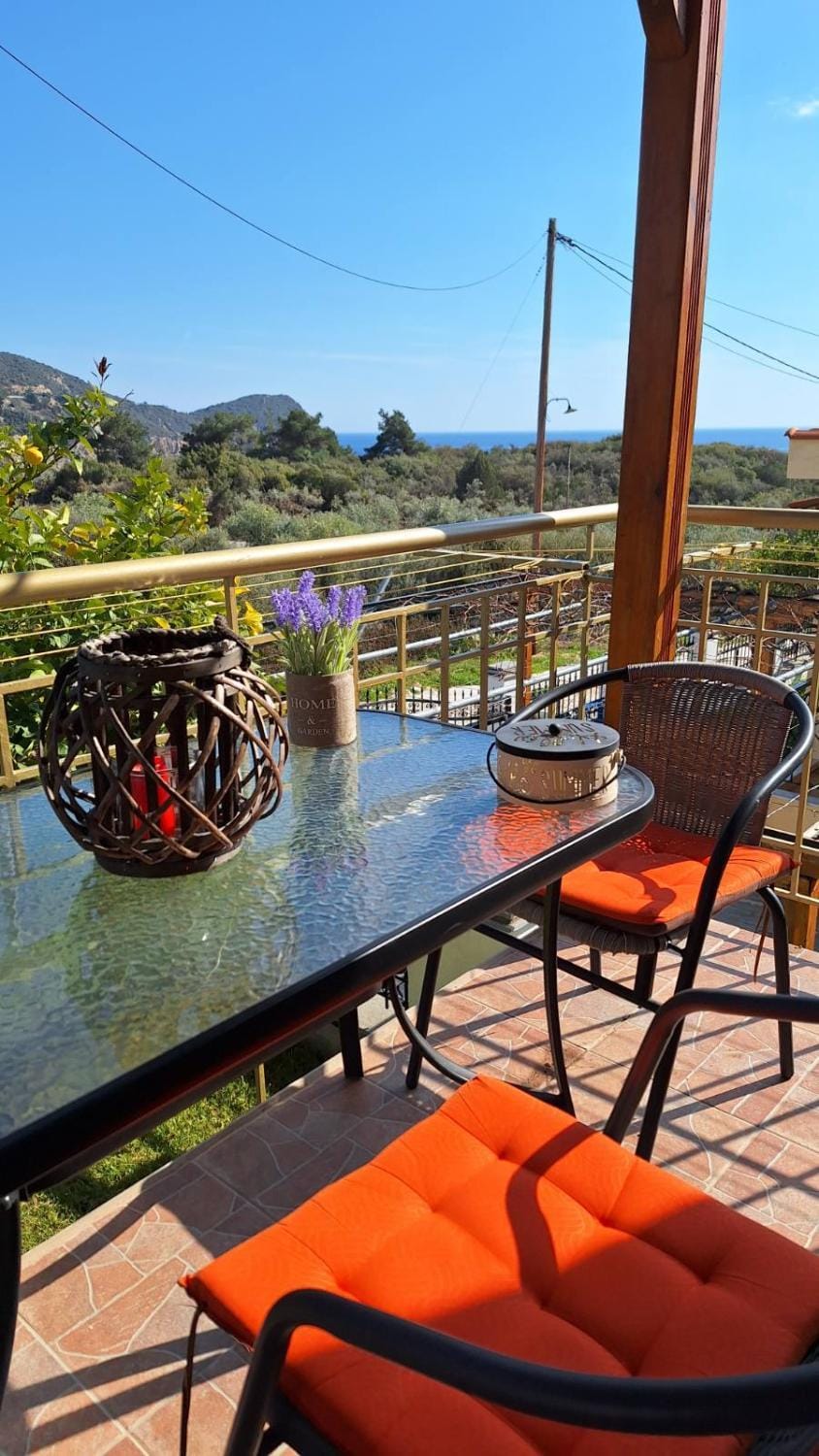 View (from property/room), Balcony/Terrace