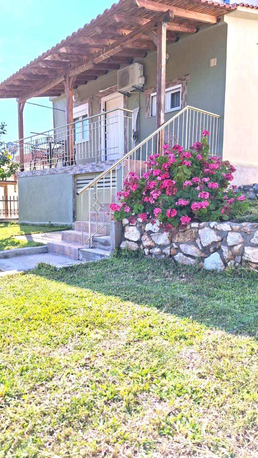 Lemon tree House House in Thasos