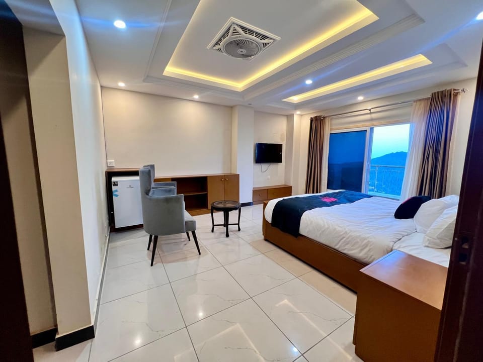 Mehboob international hotel murree Hotel in Punjab