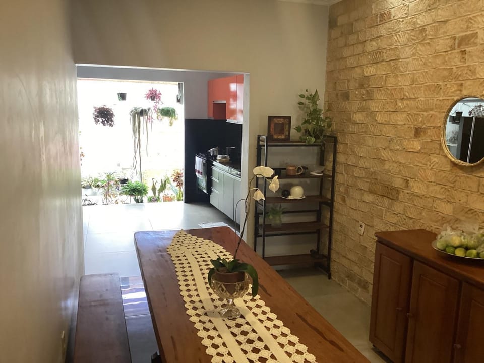 Communal kitchen, Garden view