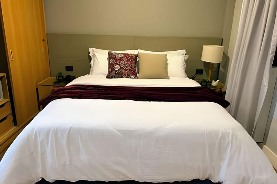 Bed, View (from property/room)