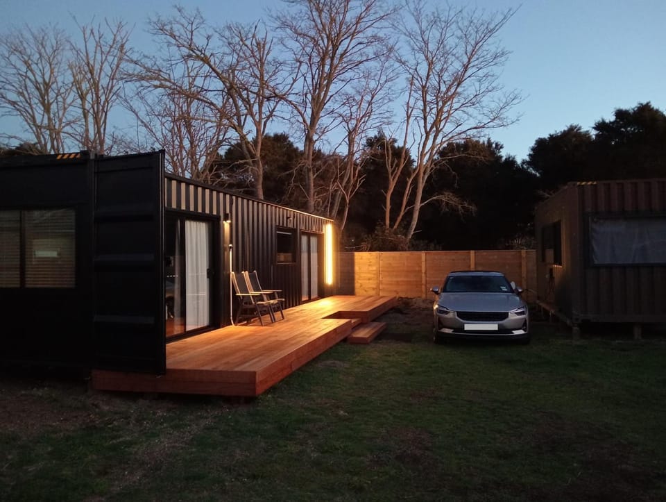 Container Stay - Taupo House in Taranaki, New Zealand