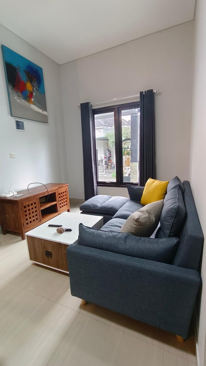 Homestay Bed and Breakfast in Kuta Selatan