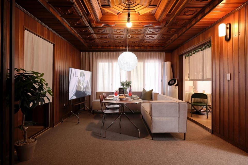 TV and multimedia, Living room, Seating area