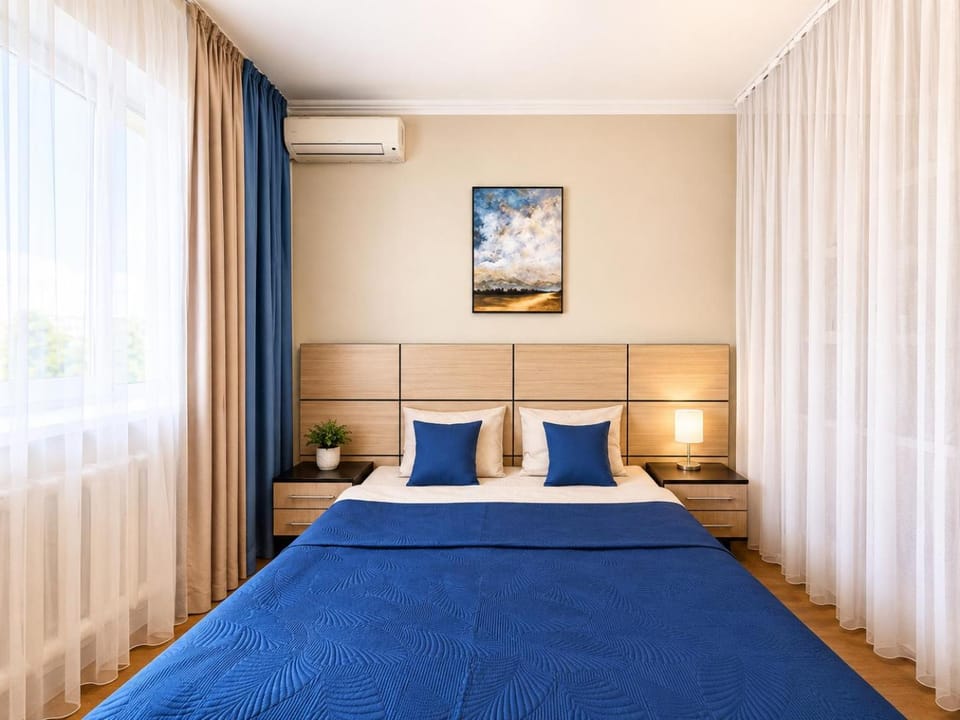 Bed, Photo of the whole room, Bedroom, air conditioner