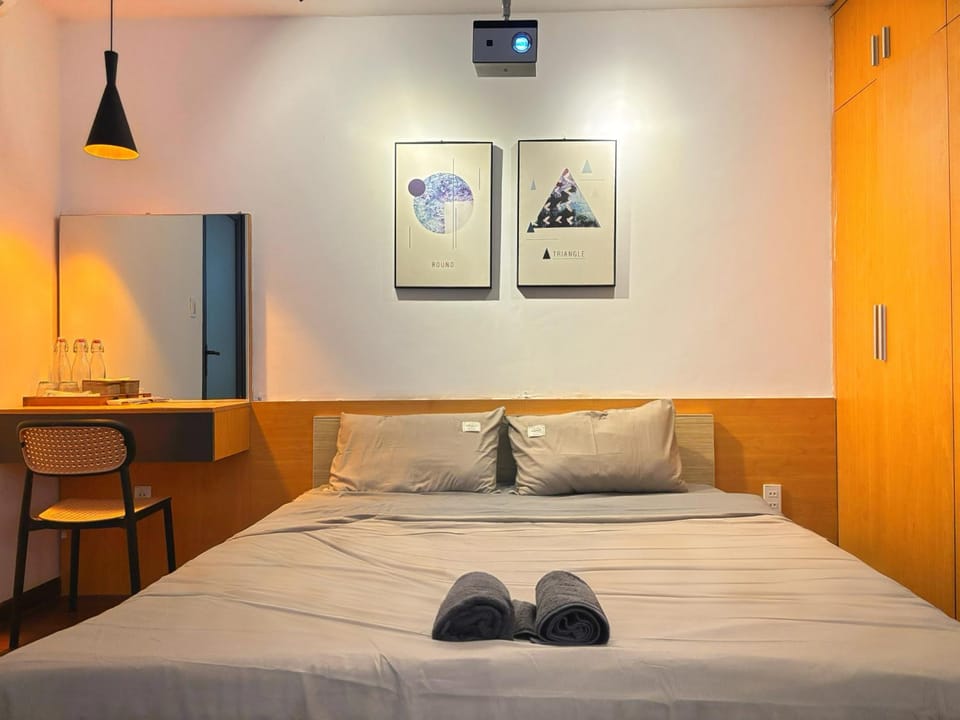 Bed, Photo of the whole room