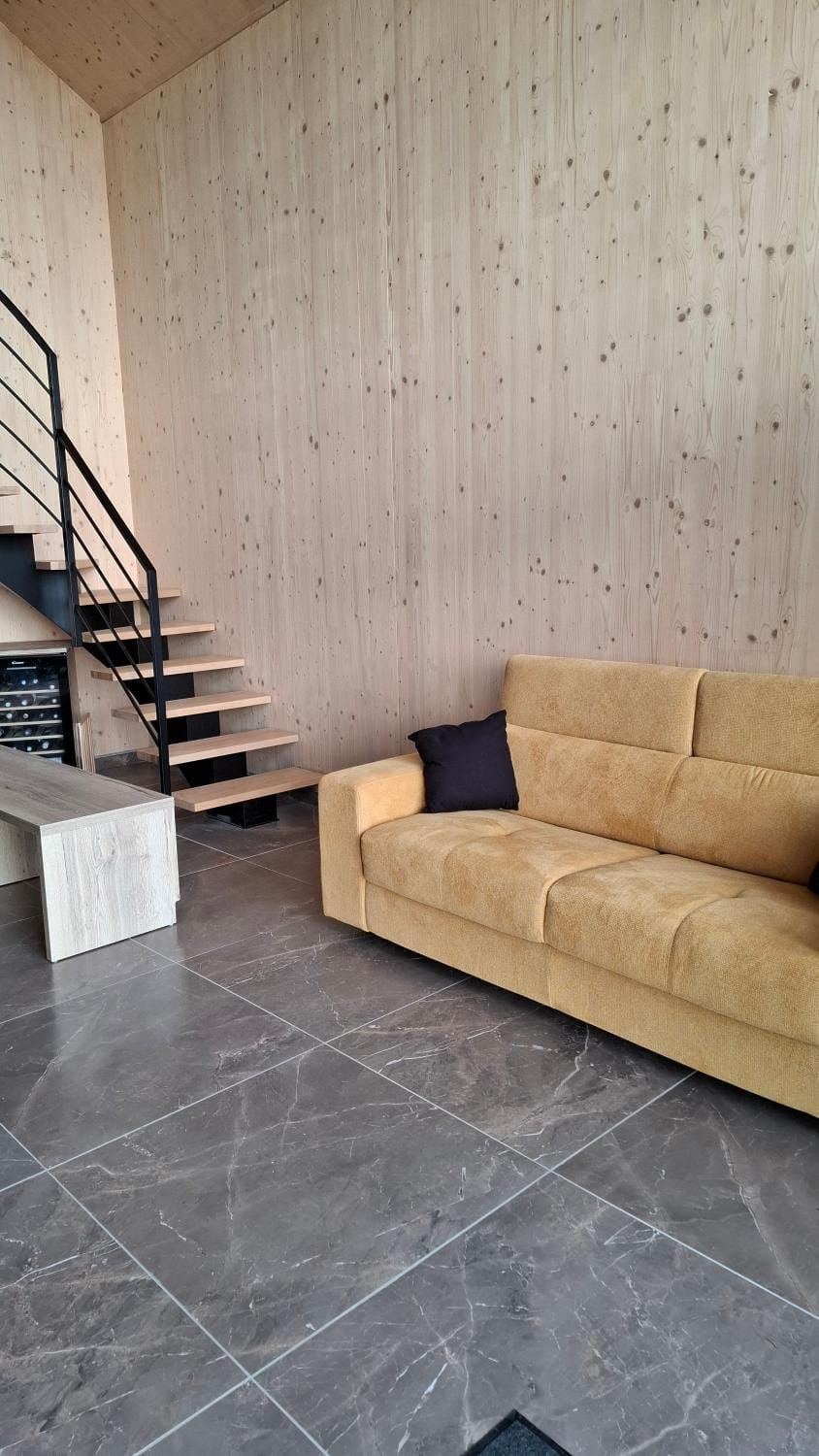 Chalet moderne 1 entre Evasion Design et Nature Chalet in Auvergne-Rhône-Alpes
