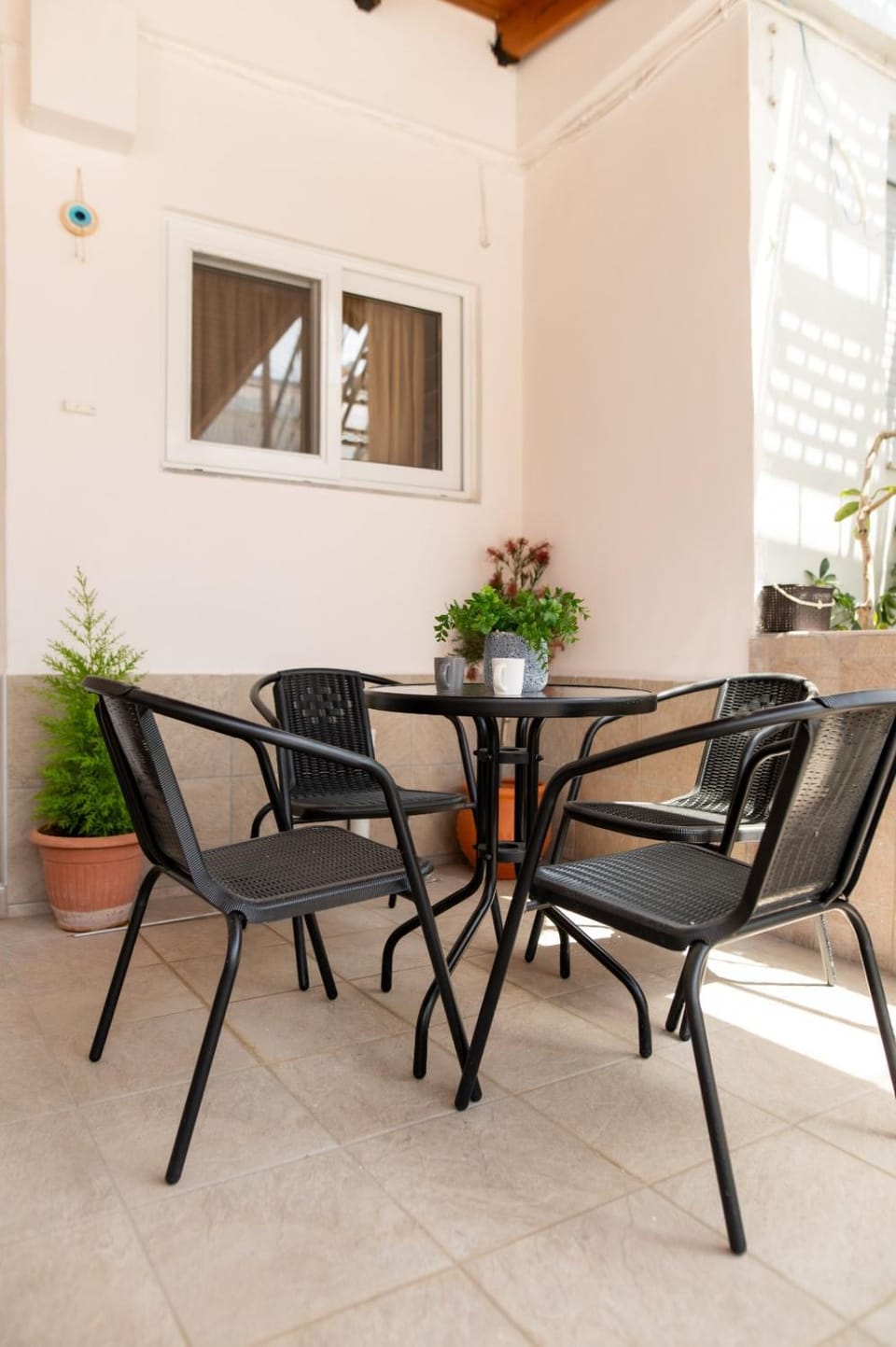 Patio, Day, View (from property/room), Balcony/Terrace, Living room, Seating area, Dining area