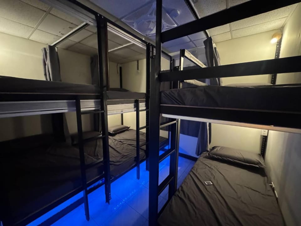 Photo of the whole room, bunk bed