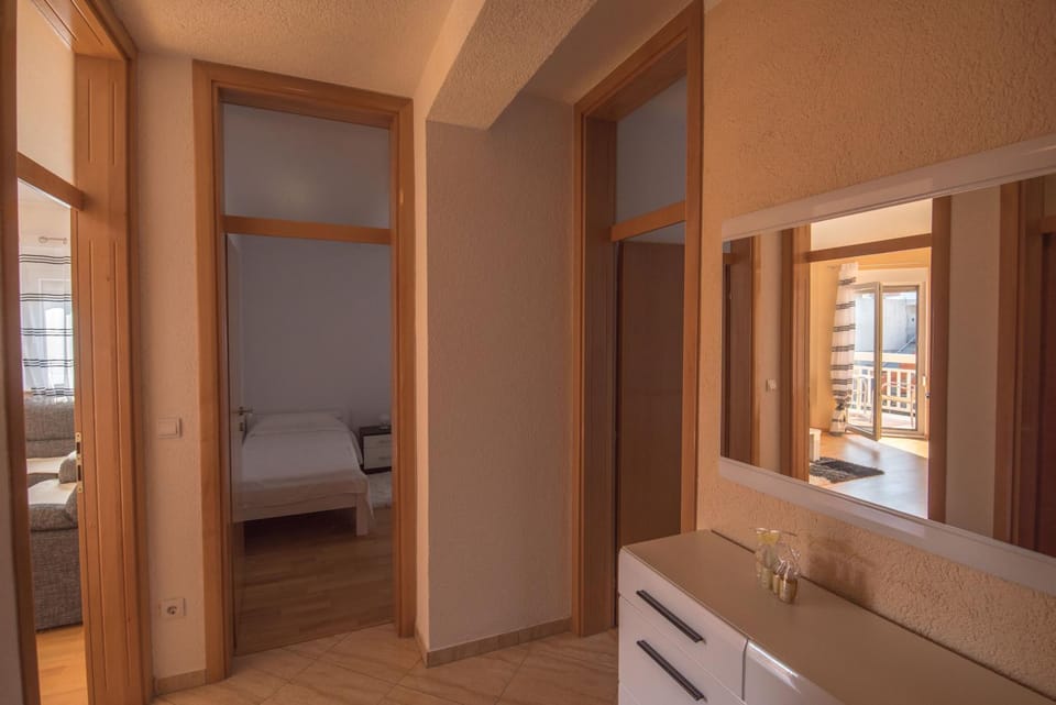 Villa Diva Apartments Apartment in Šibenik-Knin County, Croatia