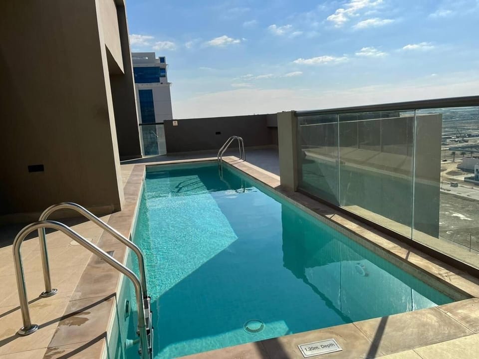 Day, View (from property/room), Pool view, Swimming pool, sunbed