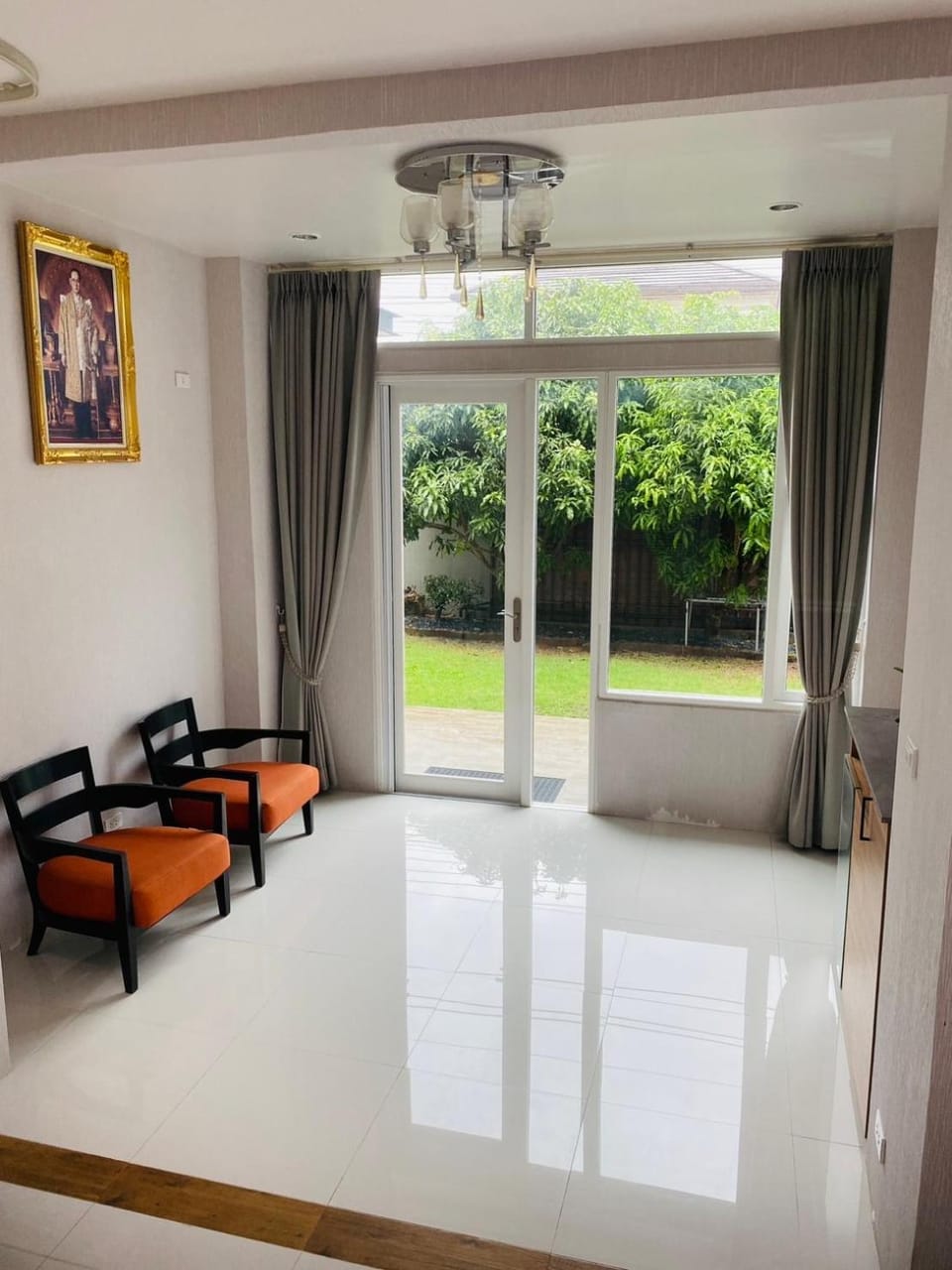 Patio, Communal lounge/ TV room, Garden, Living room, Seating area, Garden view