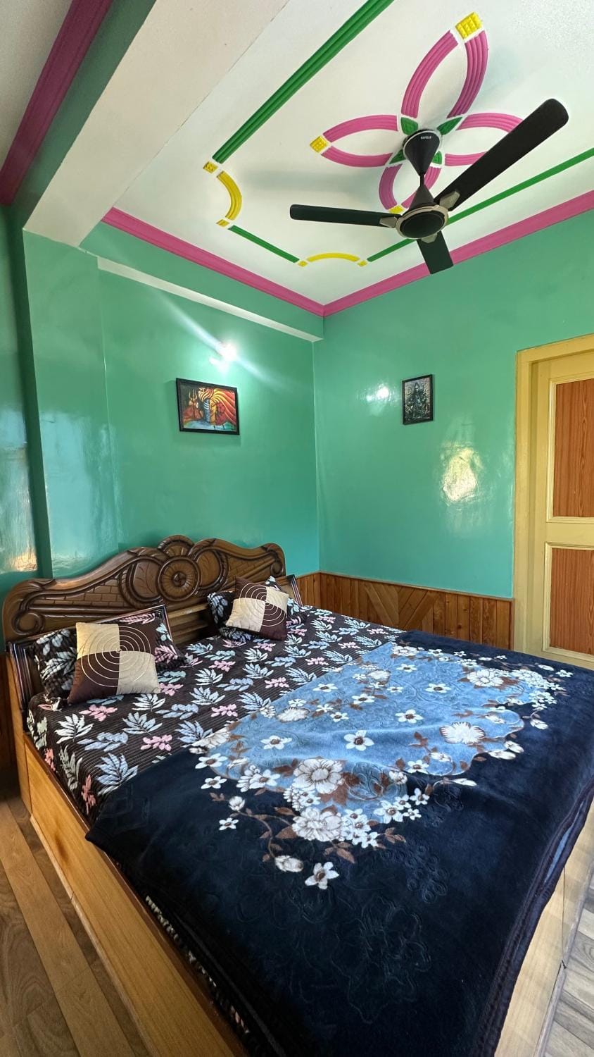 Maya Homestay & Cafe Vacation rental in Himachal Pradesh