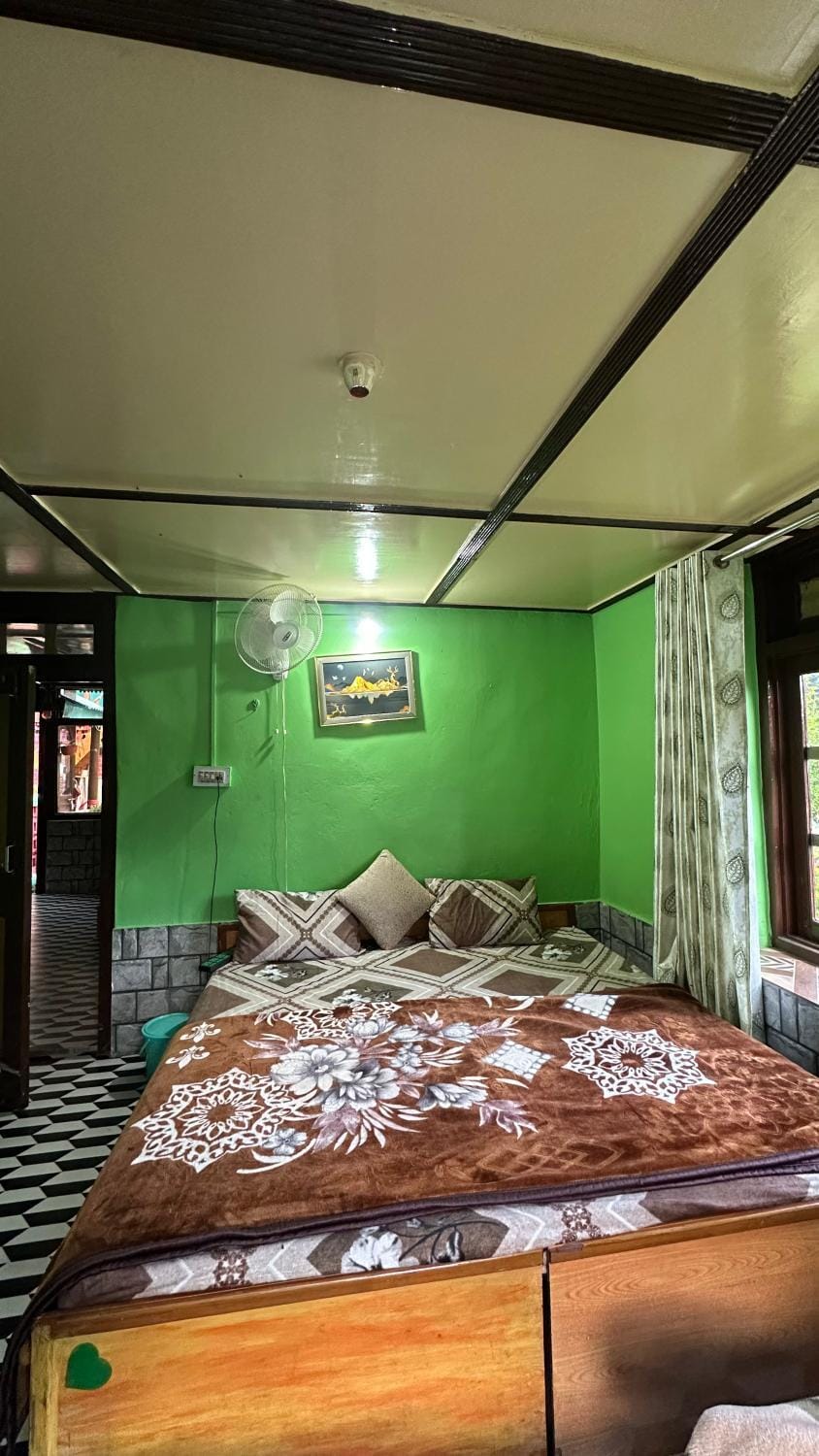 Maya Homestay & Cafe Vacation rental in Himachal Pradesh