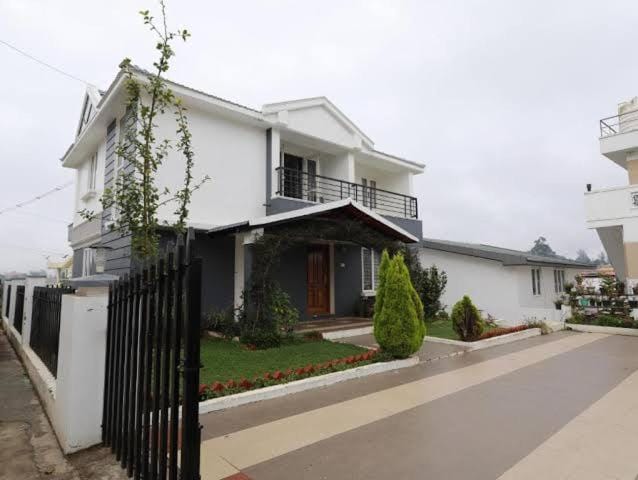 Maria villa Villa in Ooty
