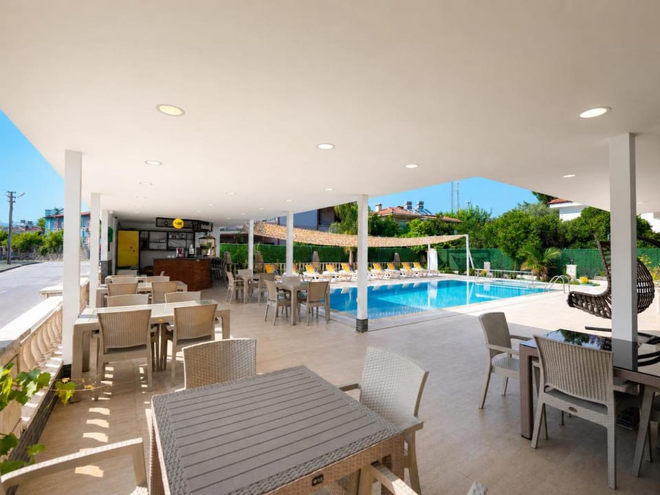 Lounge or bar