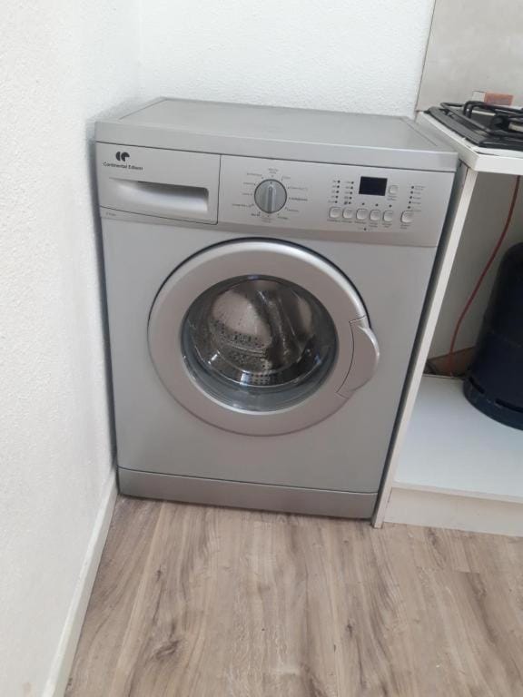 F1 pont d aubenas 45m2 proche commerces Apartment in Provence-Alpes-Côte d'Azur