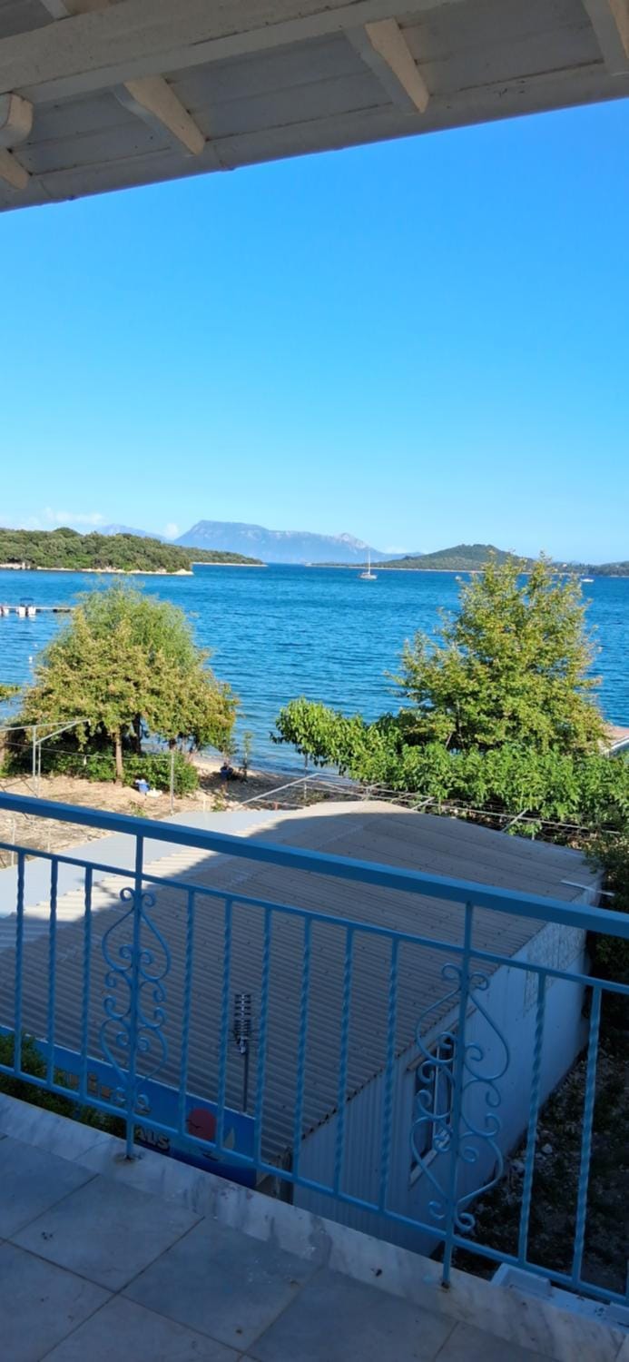 non Perigiali balcomni front Sea view Apartment in Peloponnese, Western Greece and the Ionian