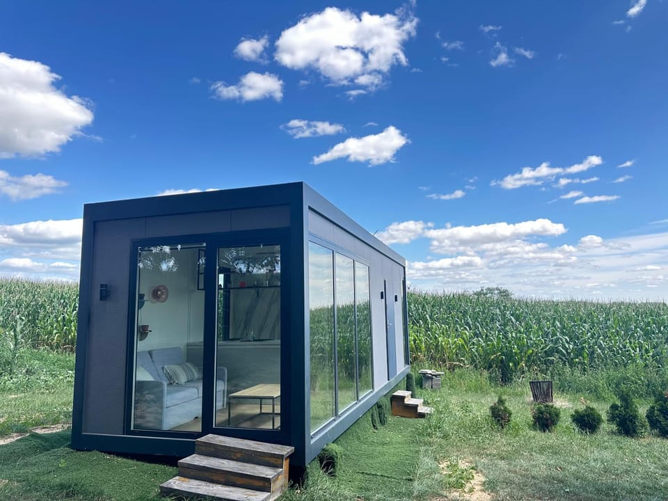 Property building, Natural landscape, Garden view