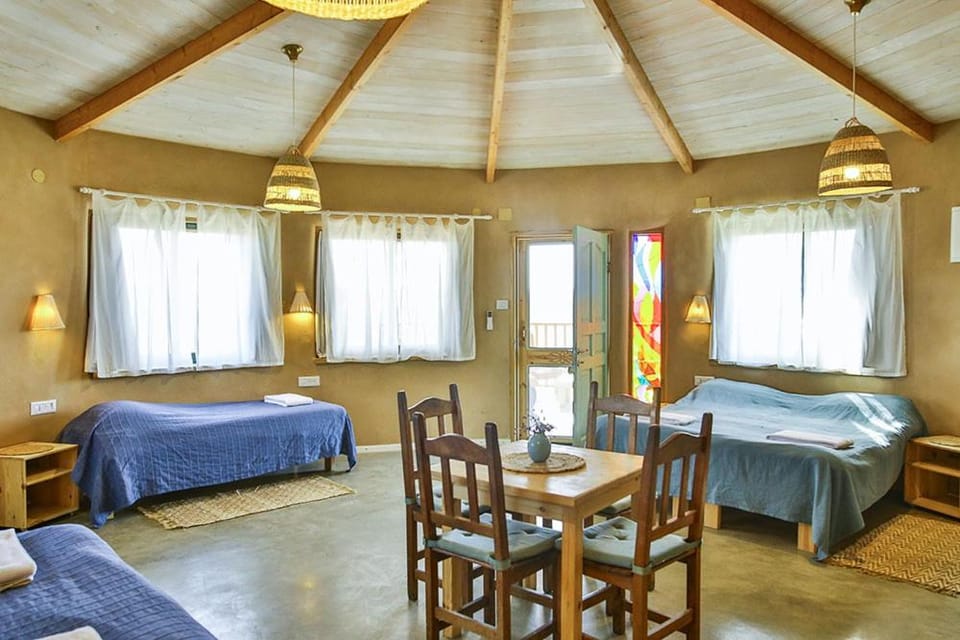 Neot Semadar Eco Lodge Bed and Breakfast in South District
