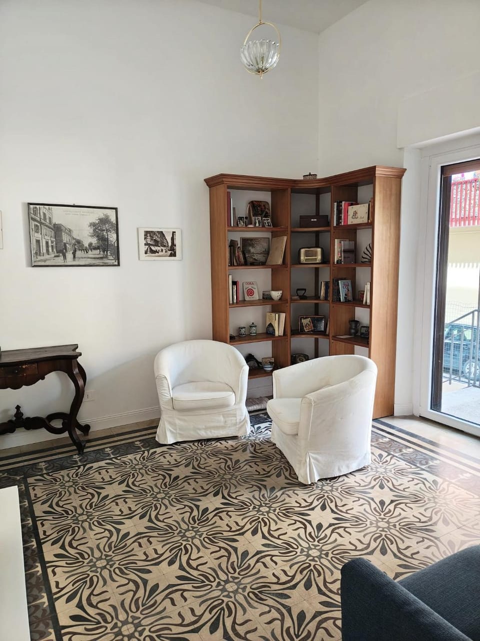 Seating area