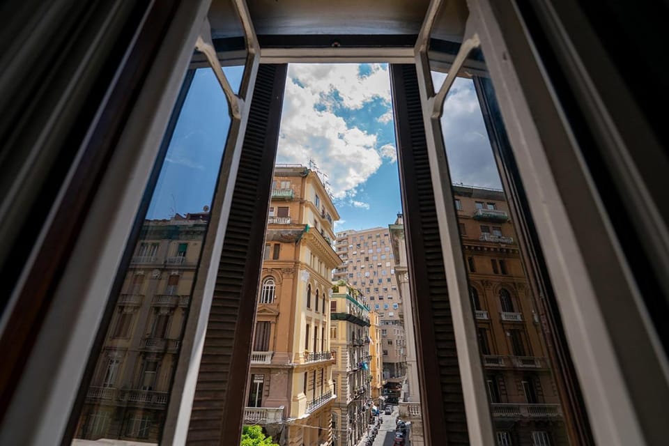 Property building, Day, City view