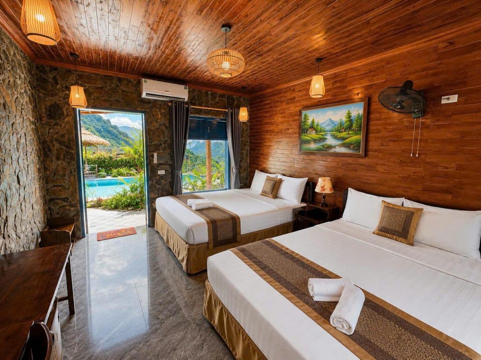 Trang An River Sunshine Nature lodge in Laos