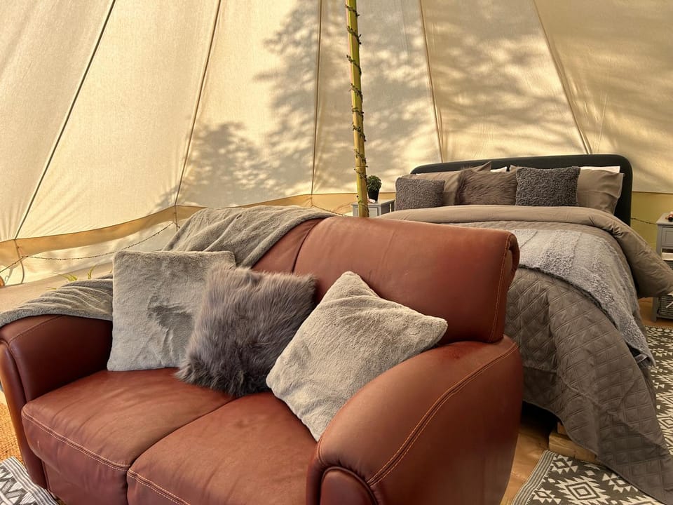 Foxglove Campground/ 
RV Resort in West Devon District