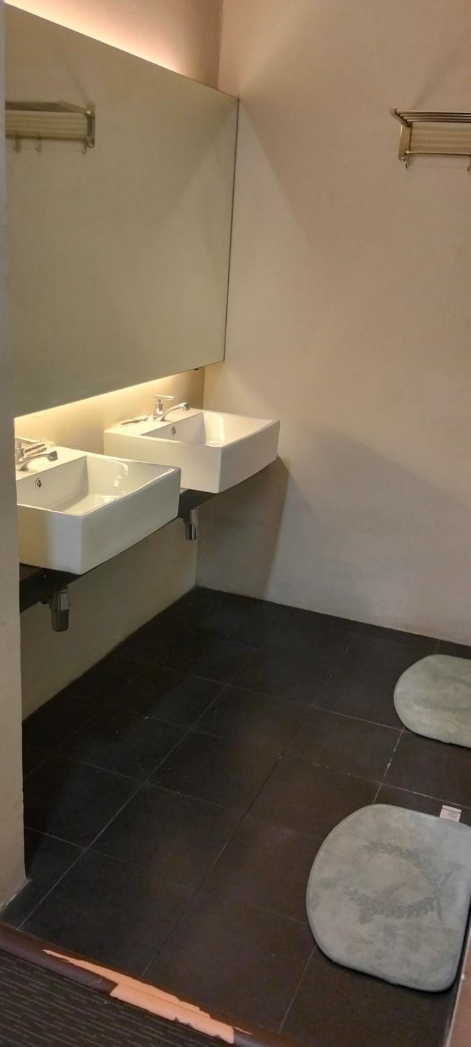The Ardens Hotel - Taman Pelangi, JB - Formerly Known As Bliss Hotel Hotel in Johor Bahru