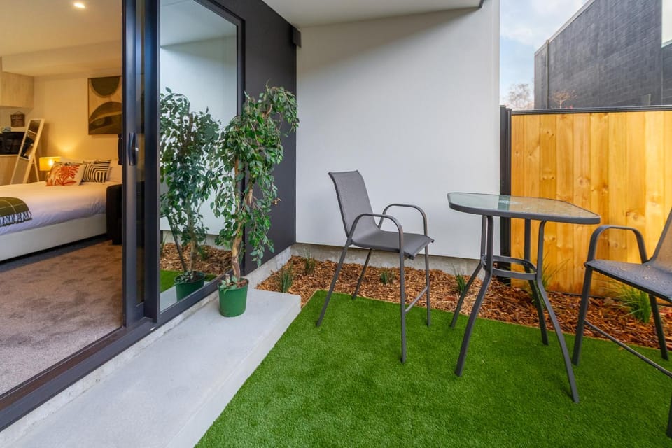 Day, Balcony/Terrace, Garden view