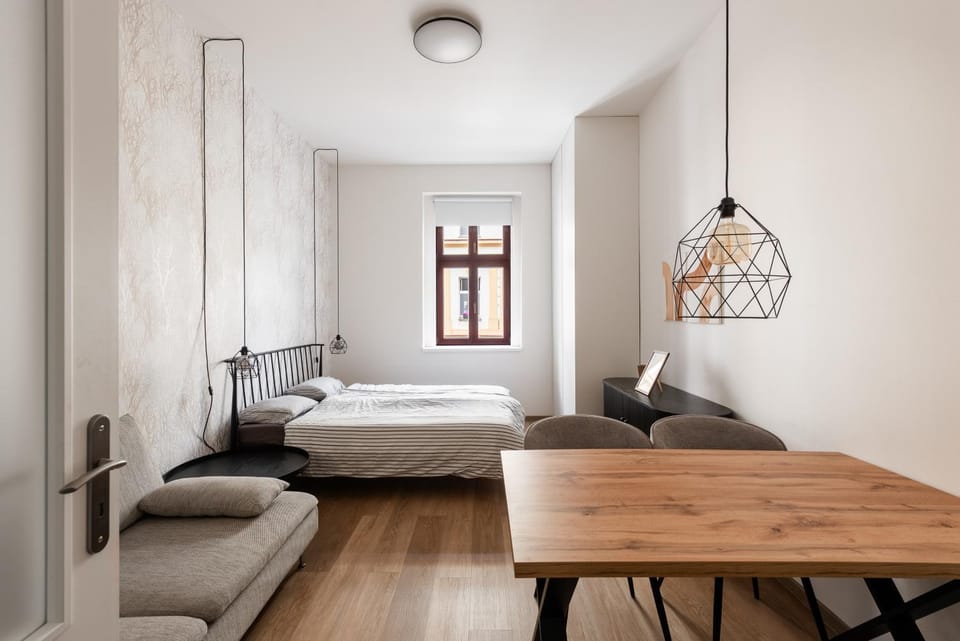 Living room, Photo of the whole room, Bedroom
