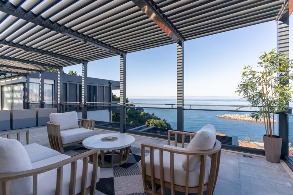 Day, Natural landscape, View (from property/room), Balcony/Terrace, Seating area, Sea view