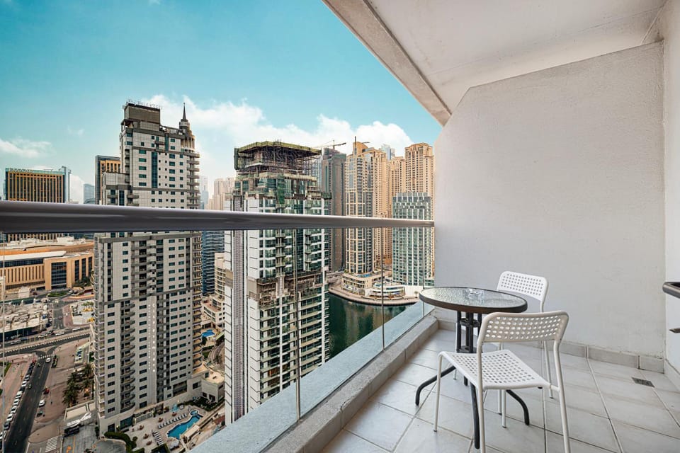 Property building, Day, View (from property/room), Balcony/Terrace, City view