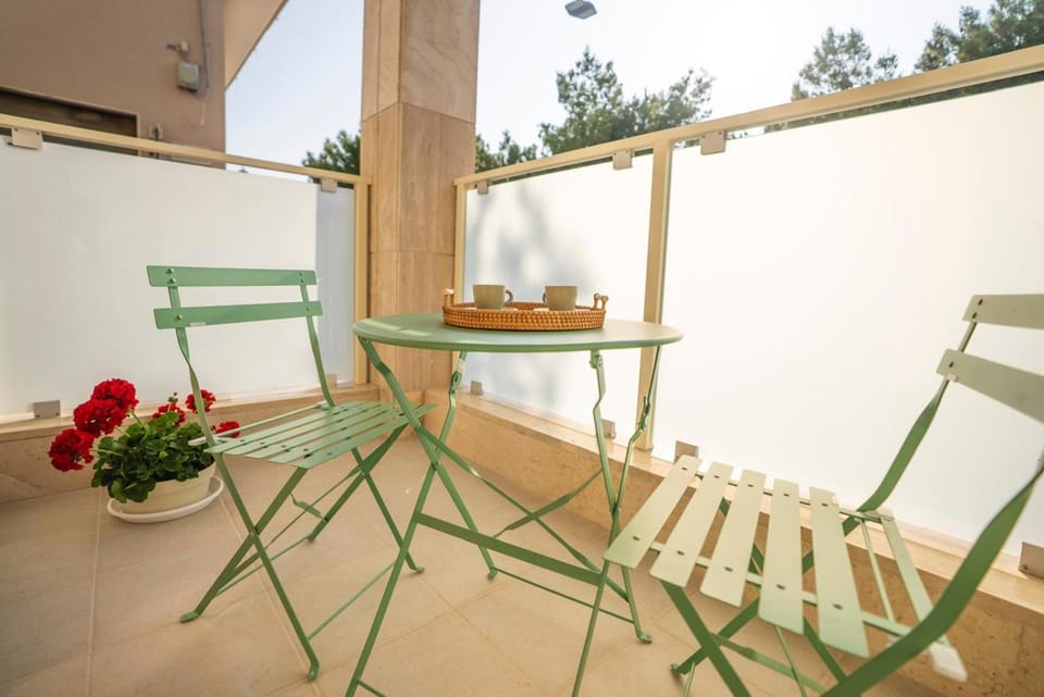 Patio, Balcony/Terrace