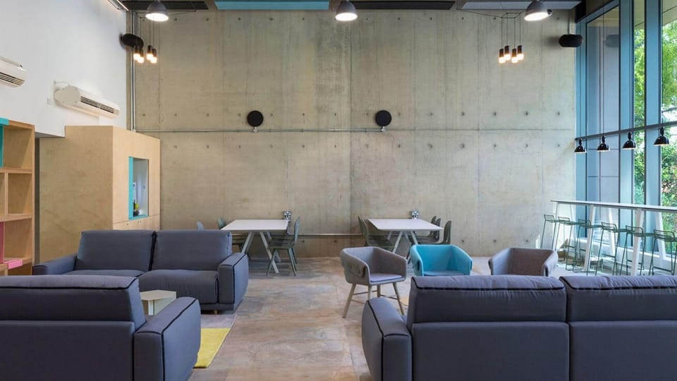 Seating area