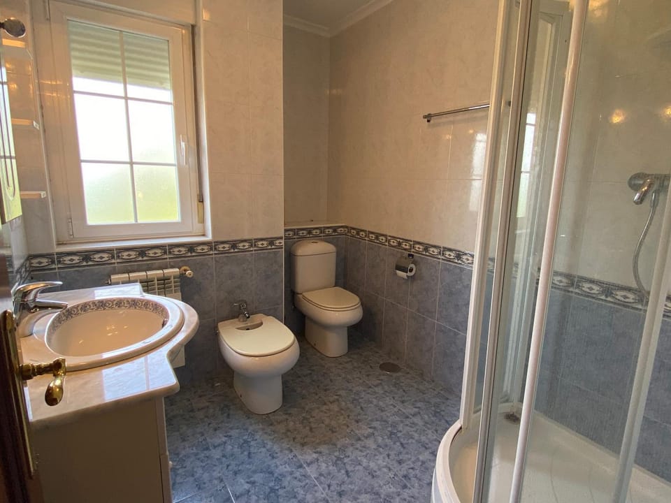 Shower, Bathroom, bidet