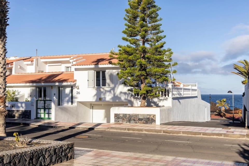 Property building, Sea view