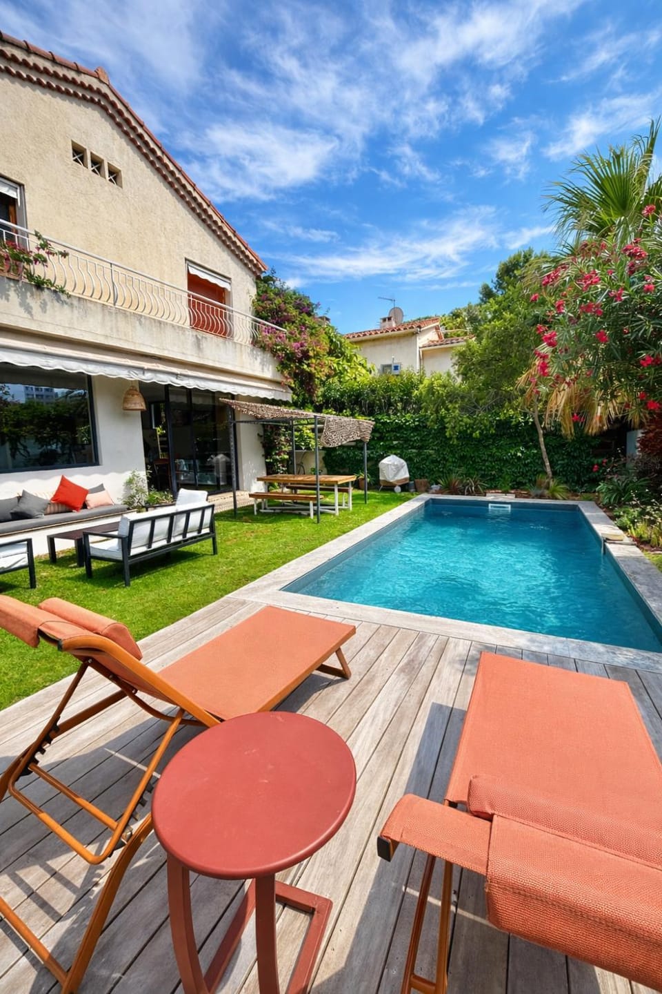 Patio, Day, Garden view, Pool view, Swimming pool, sunbed