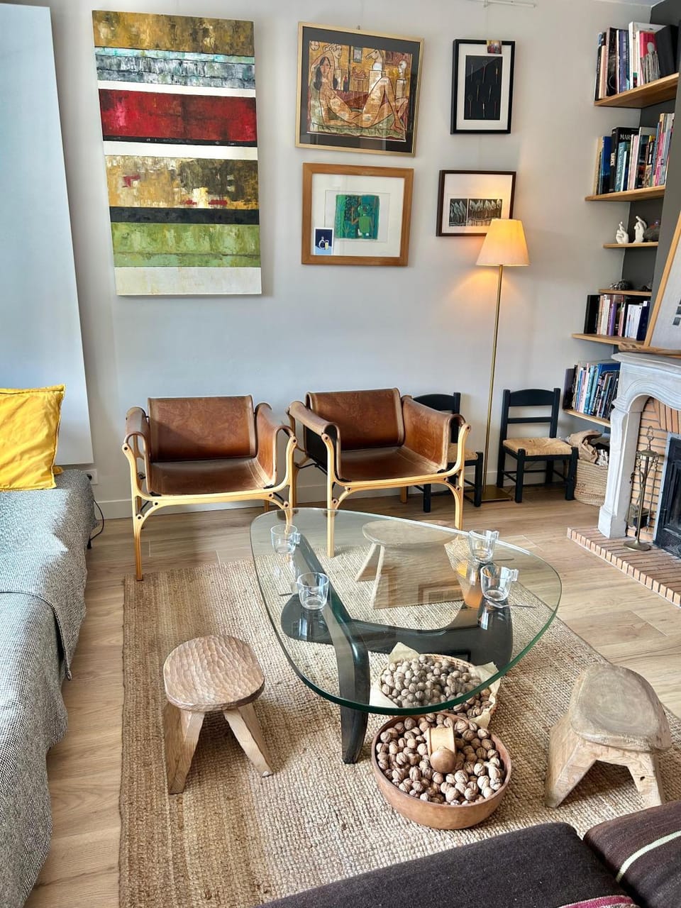 Library, Living room