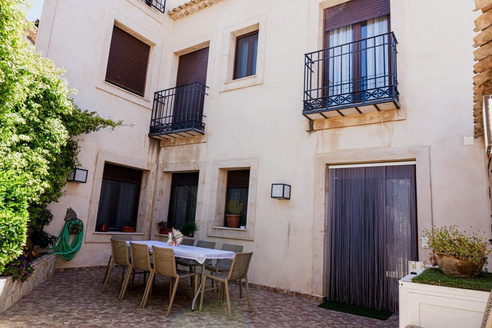 Patio, Balcony/Terrace, Dining area