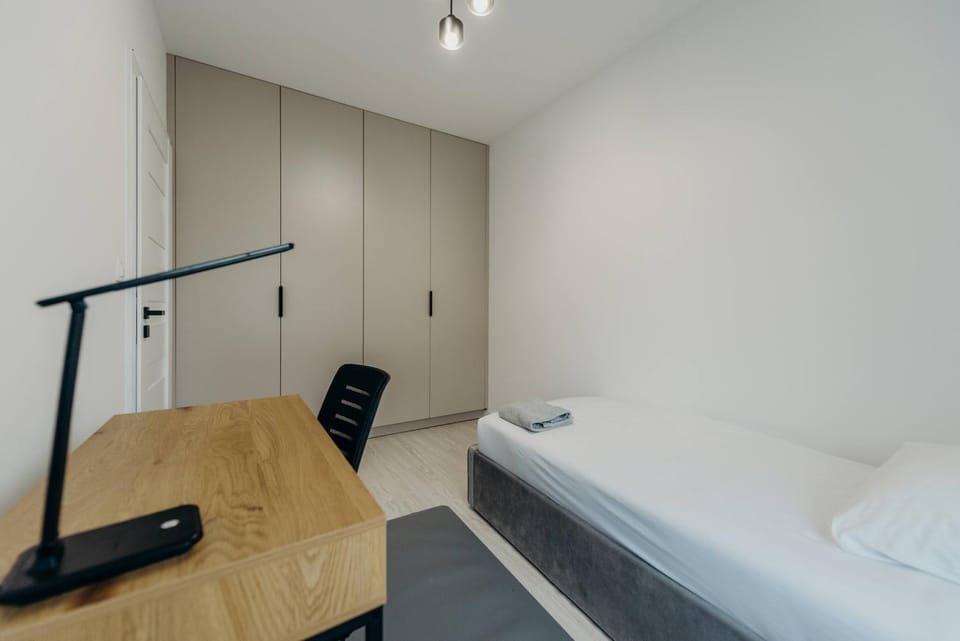 Bed, Bedroom, wardrobe
