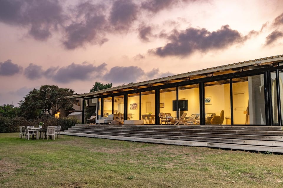 Property building, Patio, Day, Garden, Garden view, Sunset