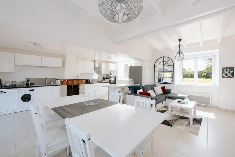 Maison spacieuse avec jardin - 10 min plage House in Normandy